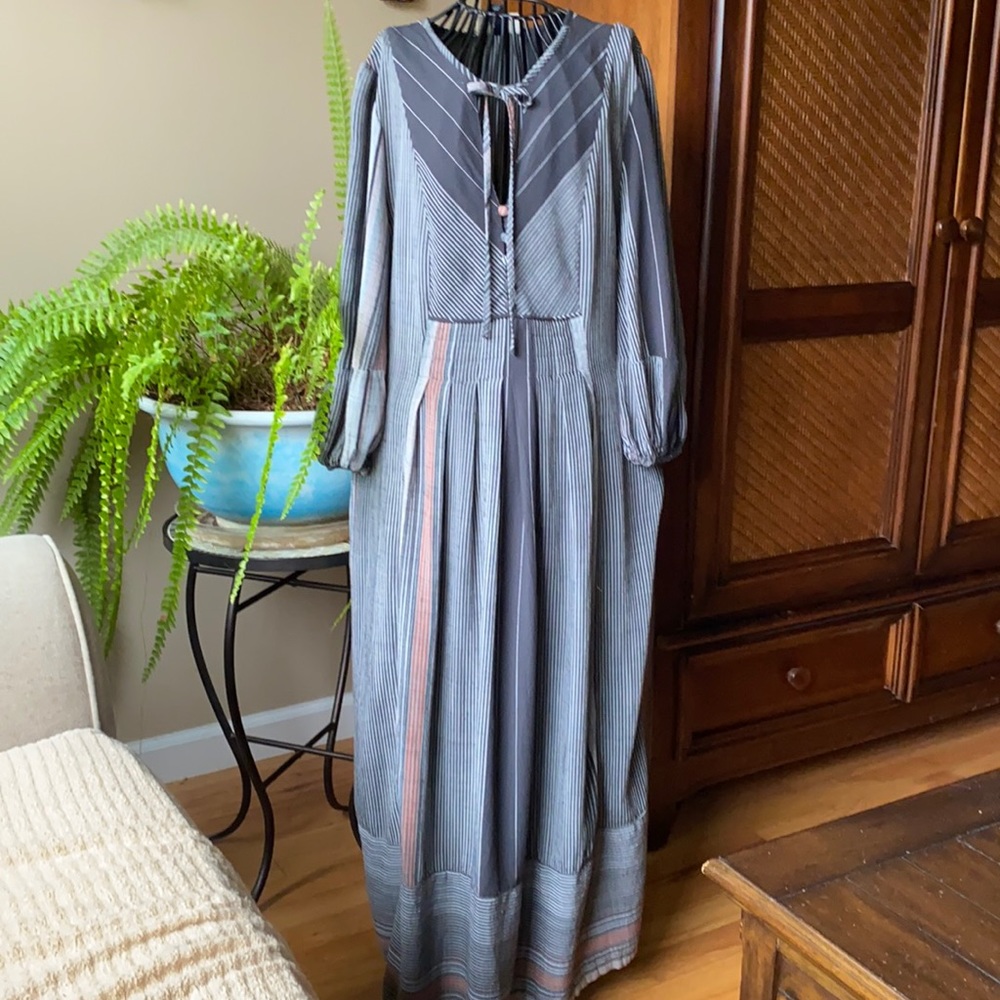 Small  Universal Thread Gr/ Bl Stripe Dress 3/4 Sleeves
